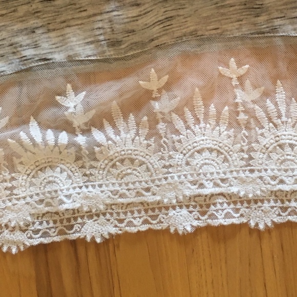 Ladies Small Gray Tank with Sheer Lace - Picture 3 of 3